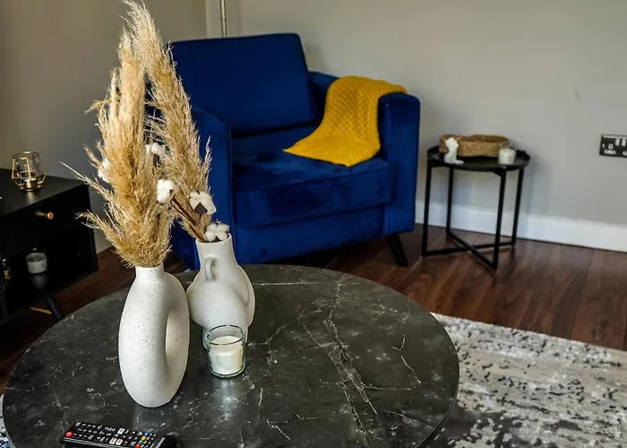 Charming Duplex In Grand Canal *