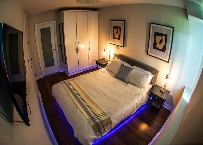 Apartment Charming Duplex In Grand Canal Dublin