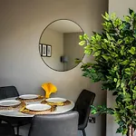 Charming Duplex In Grand Canal Appartement *